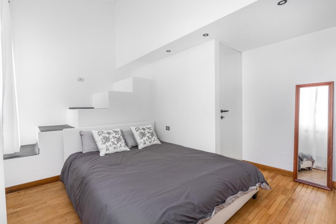 Duomo 7 Minuti Exclusive Apartment Vercelli Milano Dış mekan fotoğraf