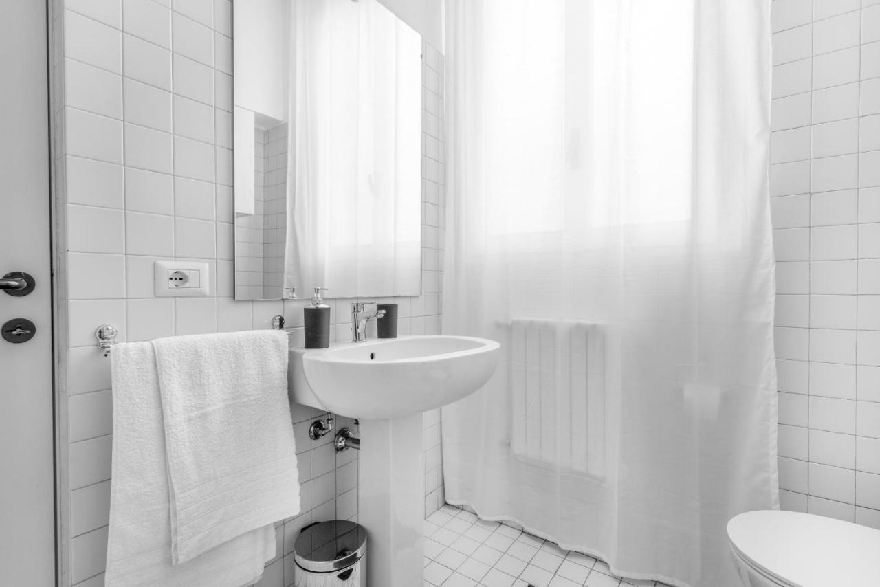 Duomo 7 Minuti Exclusive Apartment Vercelli Milano Dış mekan fotoğraf