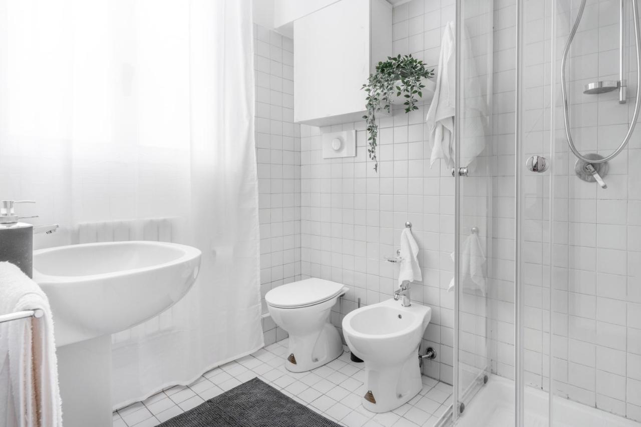 Duomo 7 Minuti Exclusive Apartment Vercelli Milano Dış mekan fotoğraf
